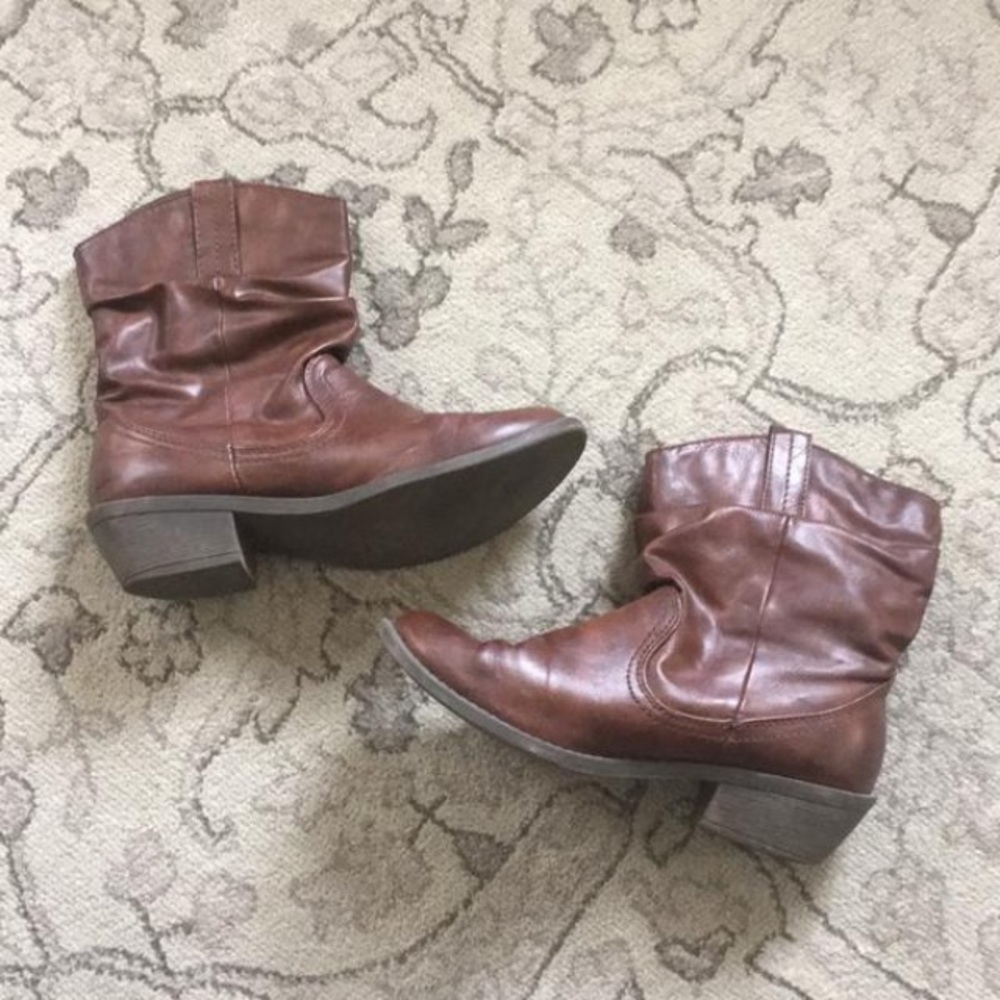 Heeled Short Boot